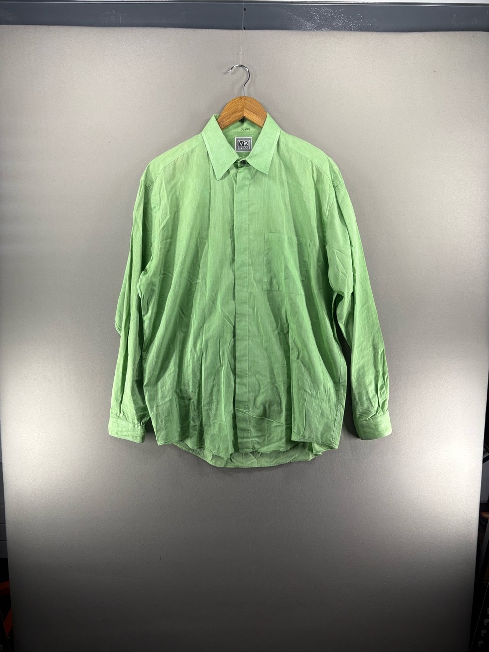 vintage V2 by Versace button-down shirt lime green Sz Large 15 1/2 USA